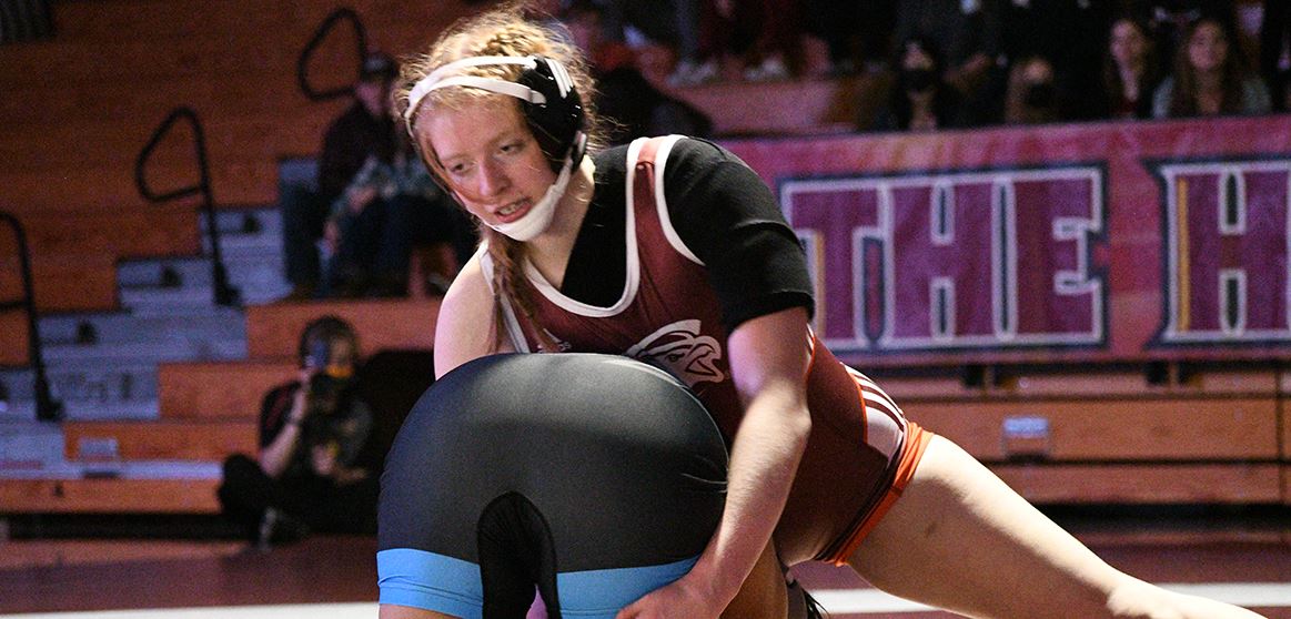 CSC Signs 21 Women's Wrestlers For Next Year