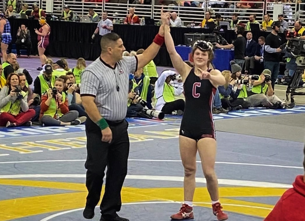Boeselager Goes 3-1 Of Day One At AAU Duals