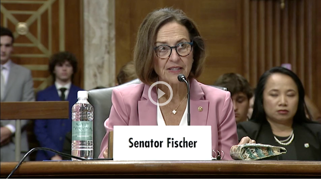 Fischer Commends Nebraska Reservoirs Legislation at Senate Hearing